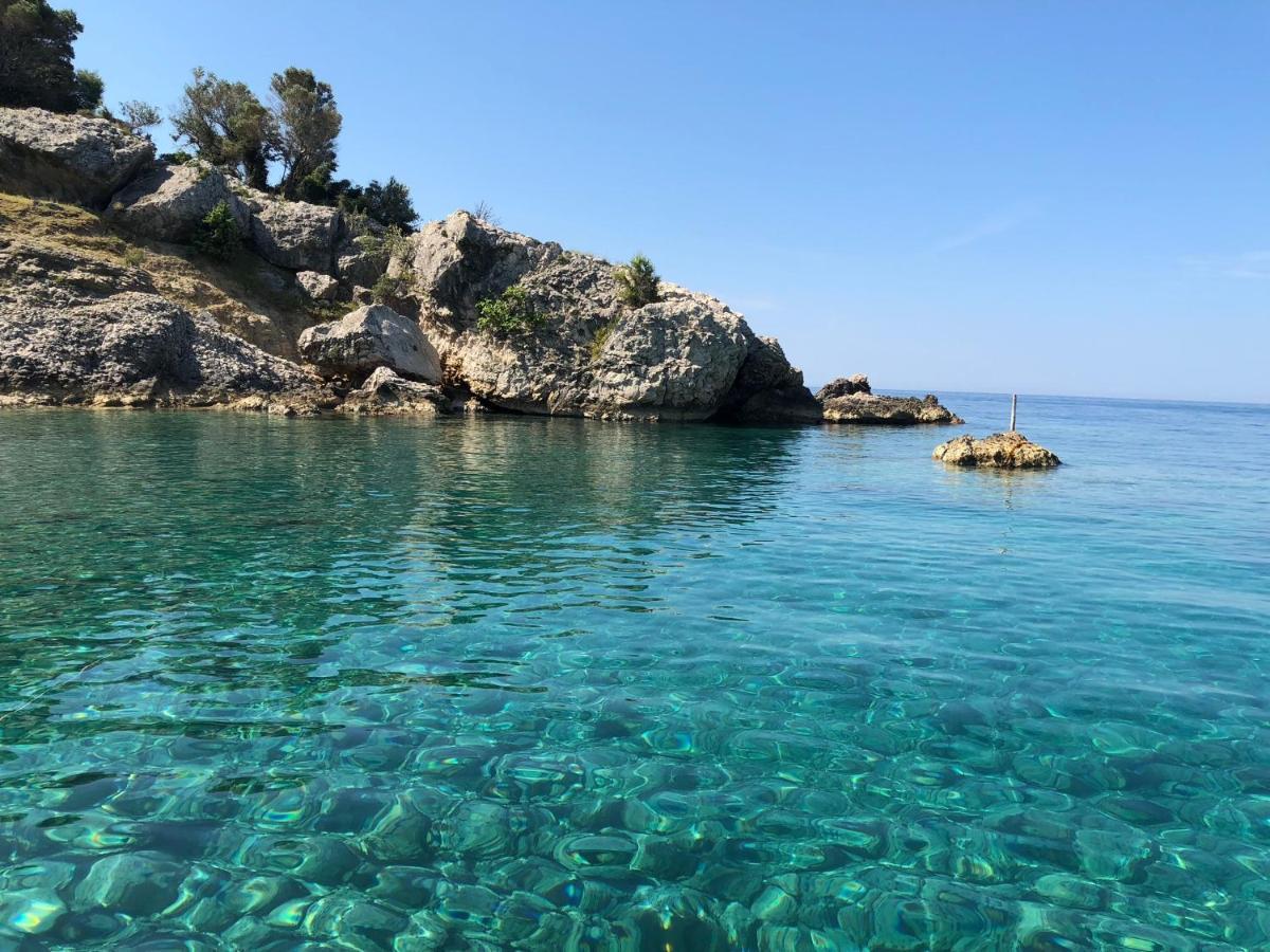 Honey Art Apartment Cres Εξωτερικό φωτογραφία
